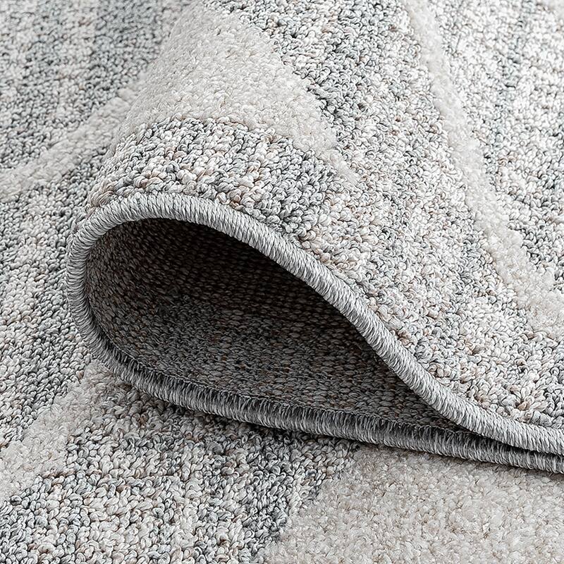 Monique Moroccan Diamond Indoor Area Rug