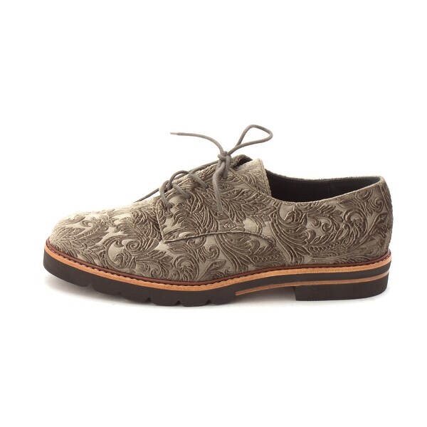 stuart weitzman metro oxfords