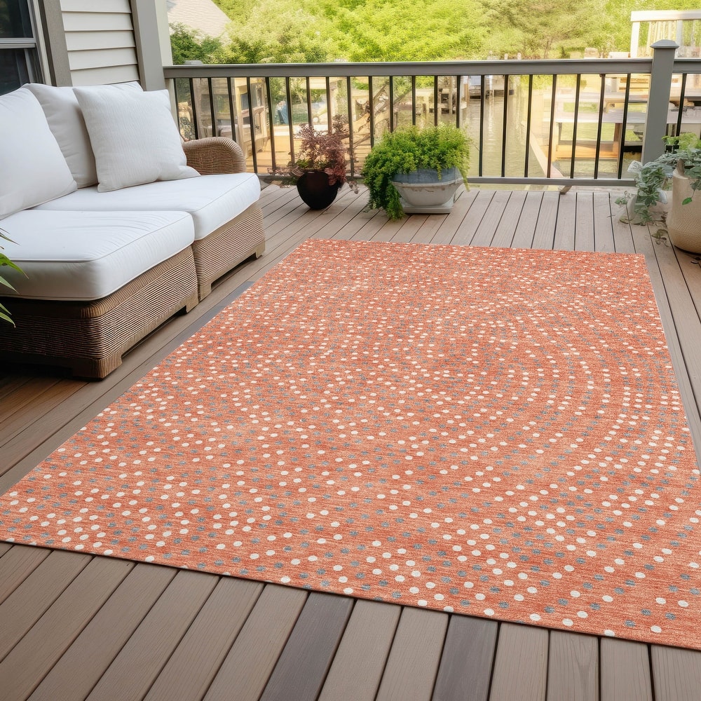 Machine Washable Indoor/ Outdoor Modern Dotty Chantille Rug