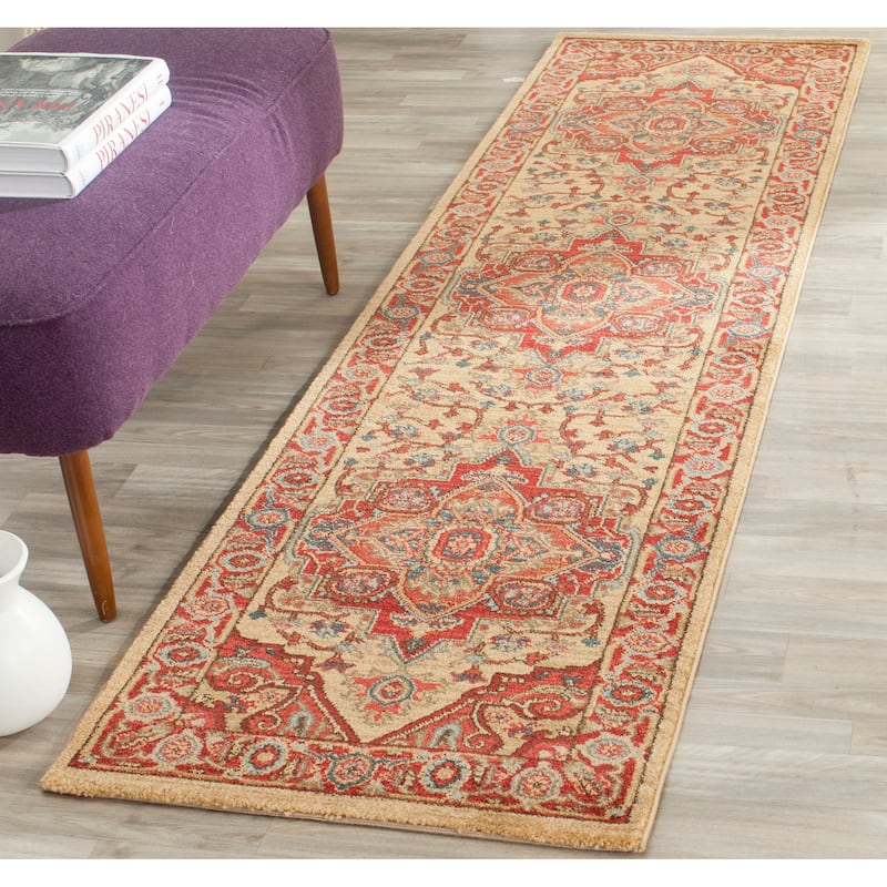 SAFAVIEH Mahal Beverley Traditional Grandeur Red/ Natural Rug - 2'2" x 8' Runner - Red/Natural