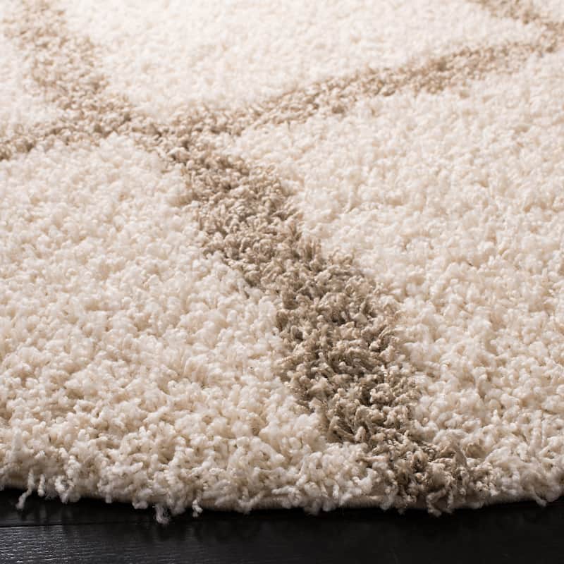 SAFAVIEH Dallas Shag Hacer Trellis 1.5-inch Thick Rug