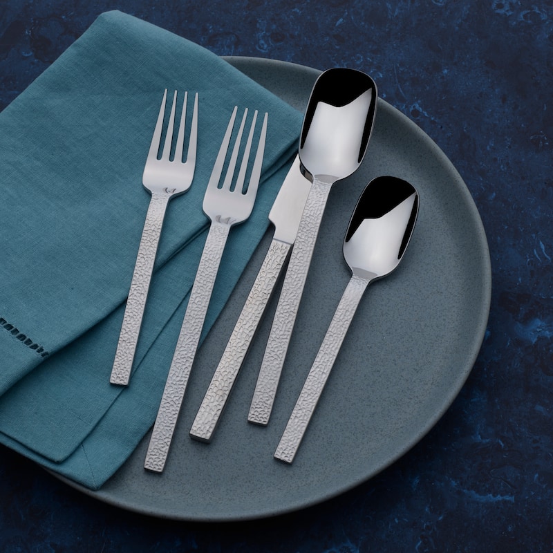Towle Living Forged Quest 20-Piece Flatware Set