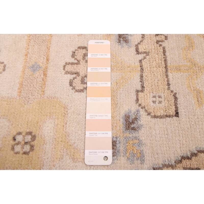 ECARPETGALLERY Hand-knotted Royal Oushak Ivory Wool Rug - 7'10 x 8'0