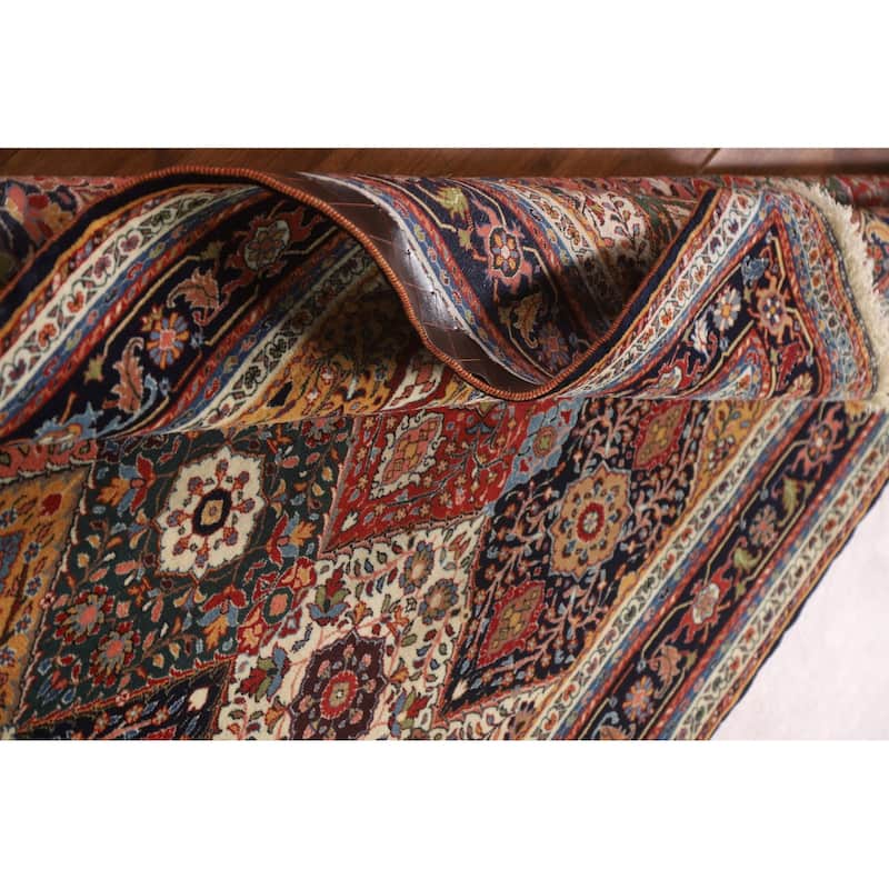 Masterpiece Vegetable Dye Shiraz Qashqai Rug Persian Wool Carpet - 4'0"x 5'8"