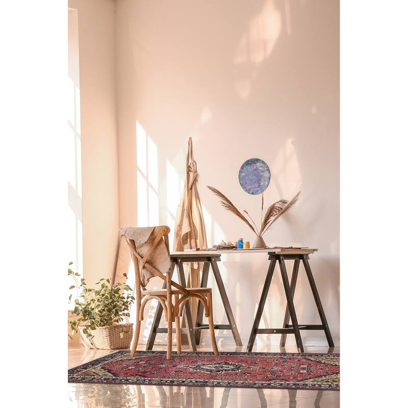 ECARPETGALLERY Hand-knotted Andelz Light Red Wool Rug - 3'5 x 6'5