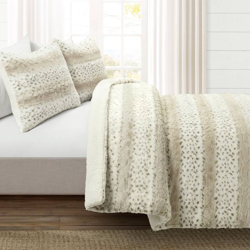 Lush Decor Leopard Textured Faux Fur Comforter Set