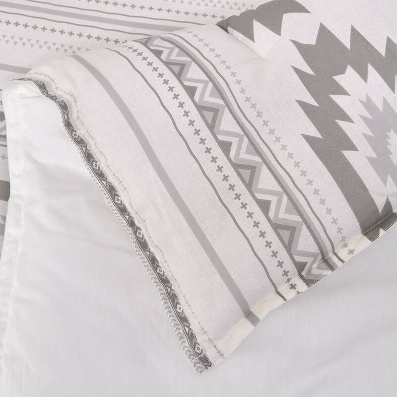 Paseo Road Free Spirit Southwestern Bedding Aztec 4 Piece Comforter Set with Bed Skirt and Shams