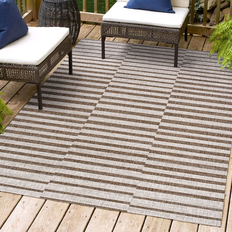 JONATHAN Y Grid Modern Offset Stripe Indoor/Outdoor Area Rug