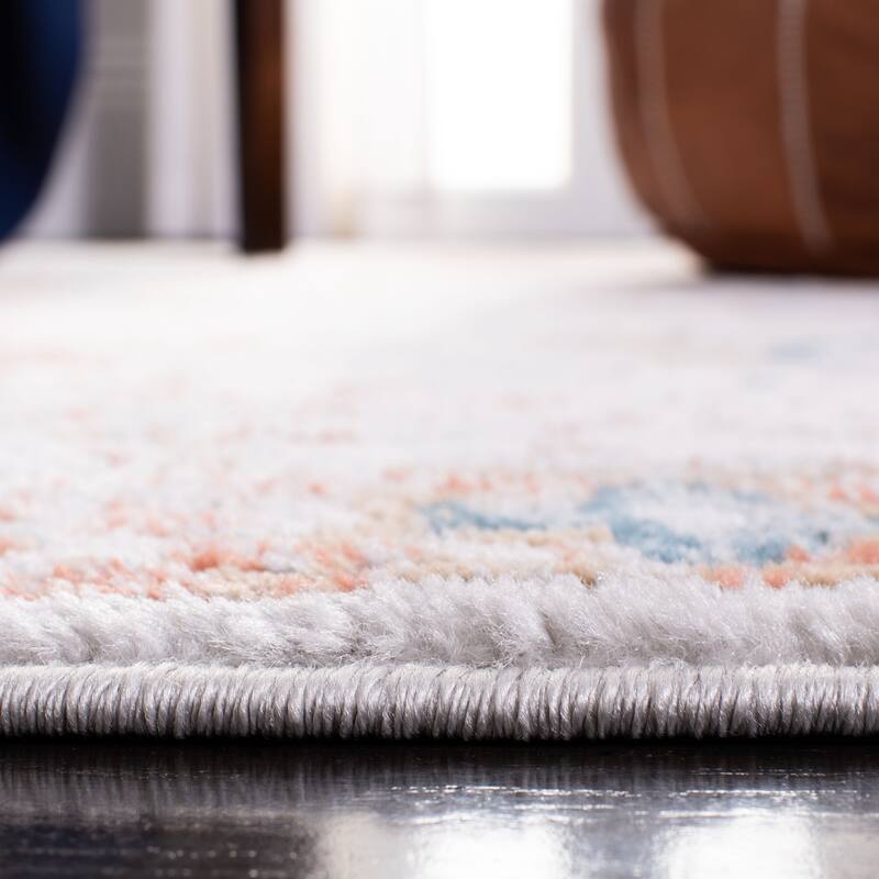 SAFAVIEH Shivan Ivah Modern Rug