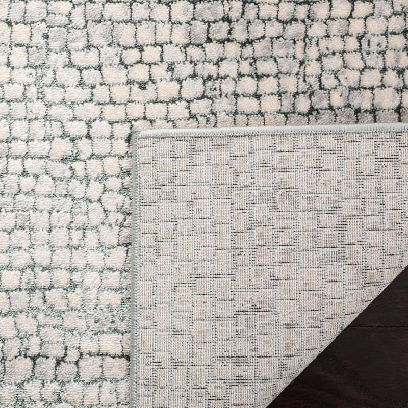 SAFAVIEH Marseille Hirona Oriental Rug