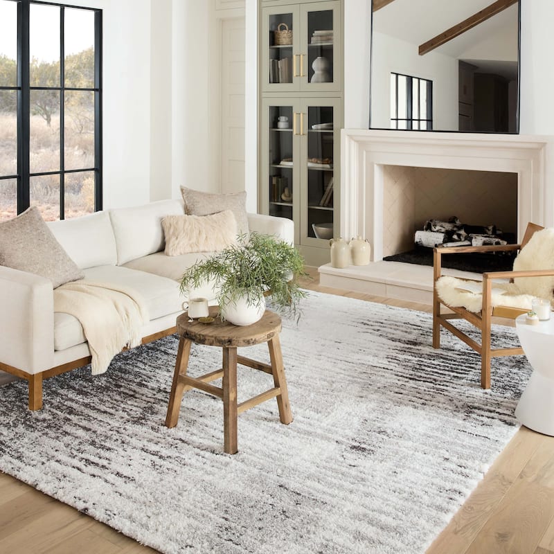 Alexander Home Kazi Abstract Shag Area Rug - 2' 3" x 4' - Runner/Rectangle