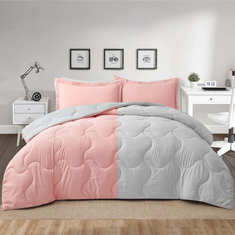 Lightweight Reversible Down Alternative Comforter Set - Pink/Light Gray - King