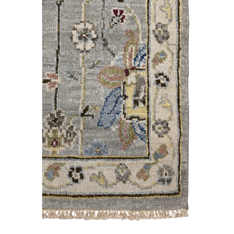 Bristol Fareford Classic Floral Hand-Knotted Area Rug