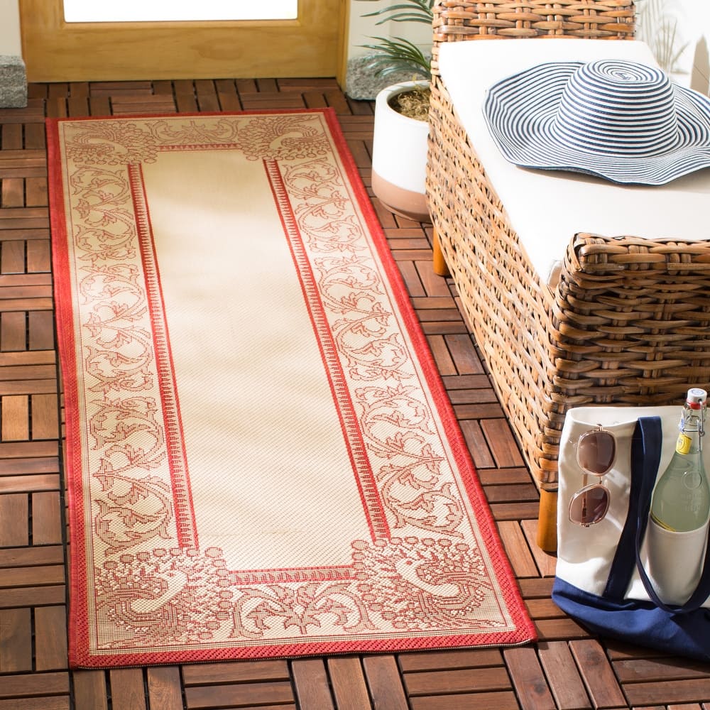 SAFAVIEH Courtyard Kitija Indoor/ Outdoor Waterproof Patio Backyard Rug