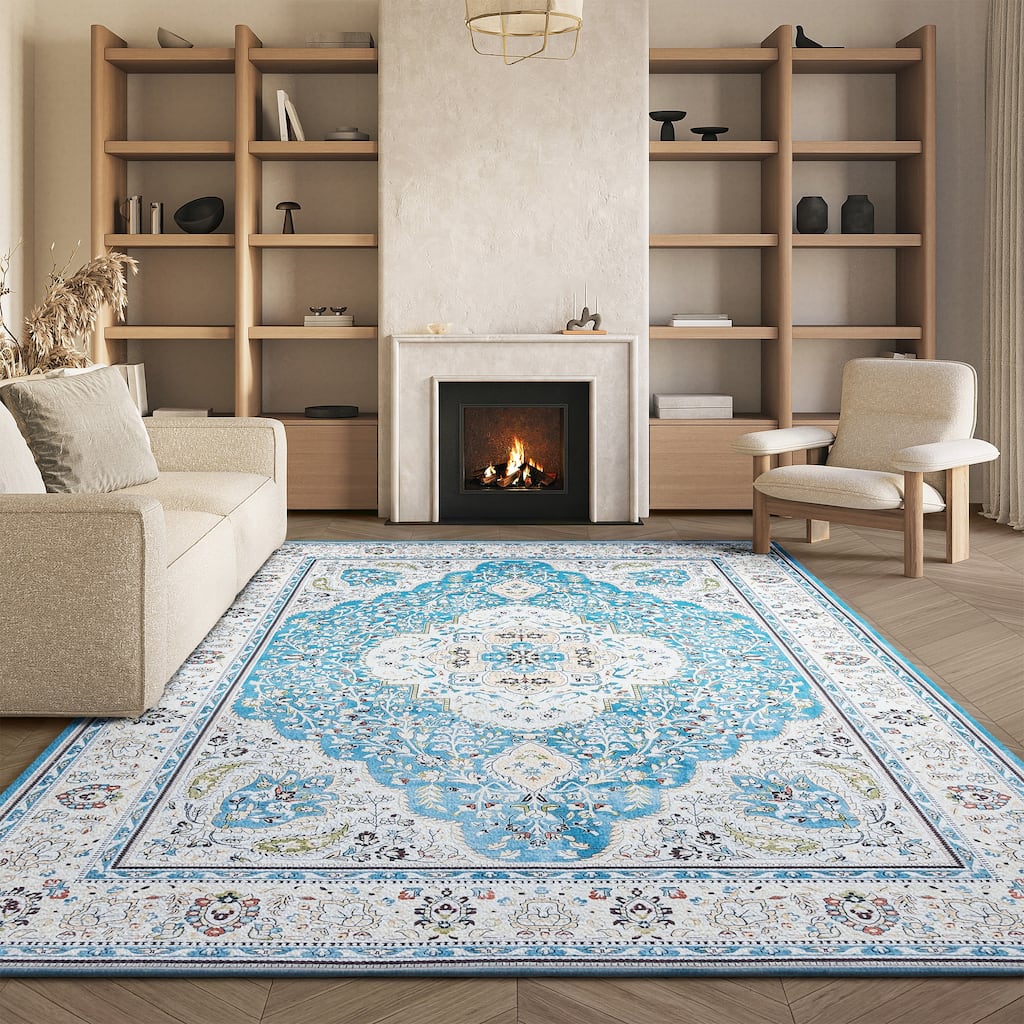 SAFAVIEH Tucson Machine Washable Slip Resistant Willa Traditional Rug