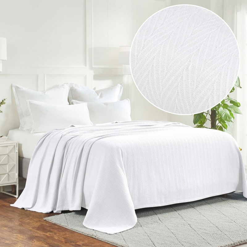 Superior Metro Zig-Zag Chevron All-Season Bedding Cotton Blanket - Twin - White