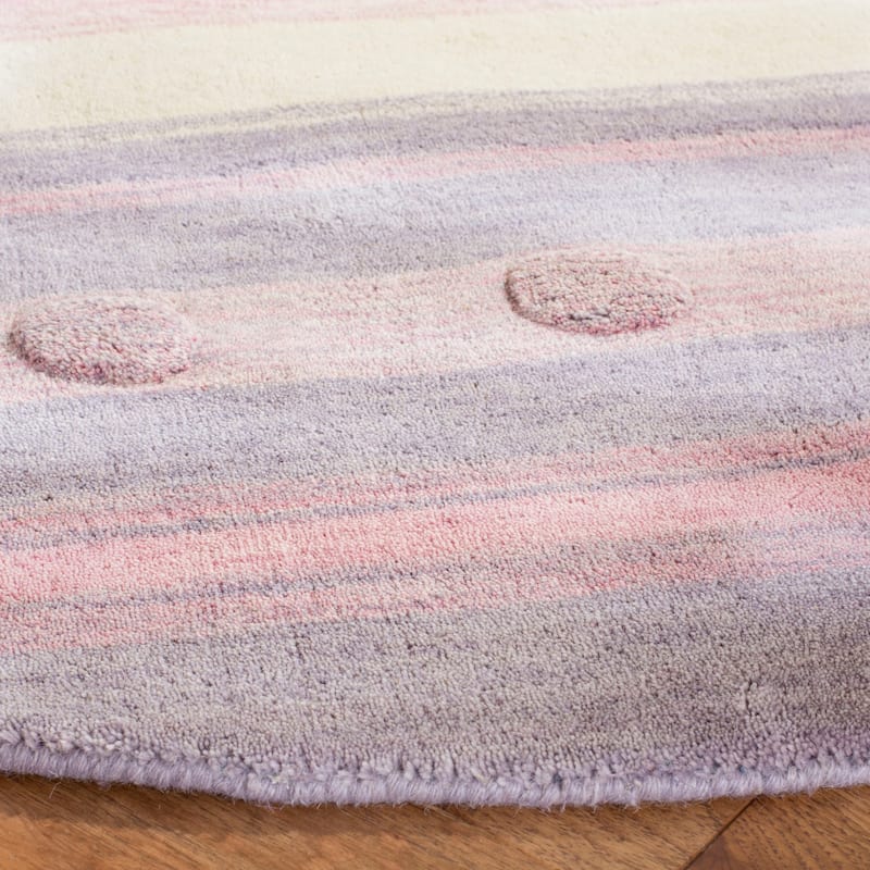 SAFAVIEH Handmade Kids Sandugash Wool Rug