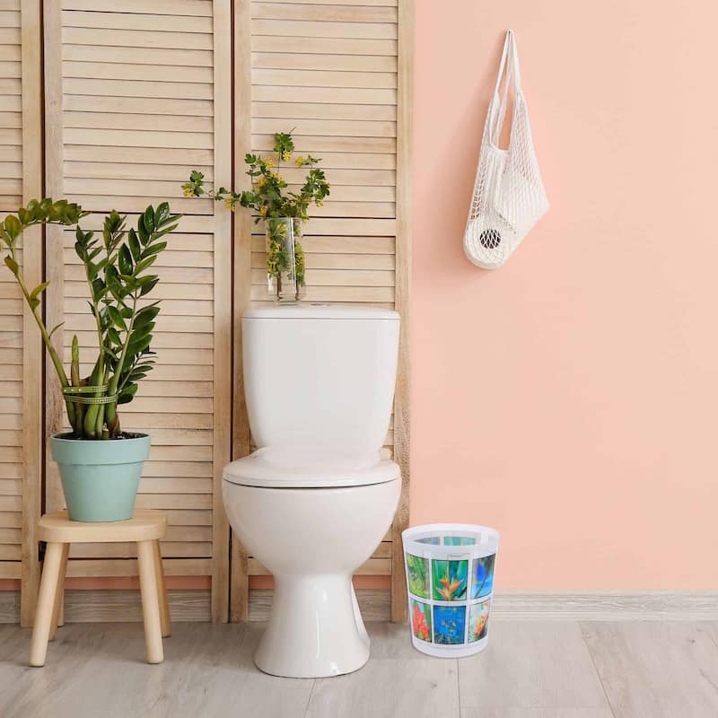 Island Waste Basket 4.5L Decorative Plastic Trash Can for Home or Office - 9.4" H x 7.8" W x 6.2" L
