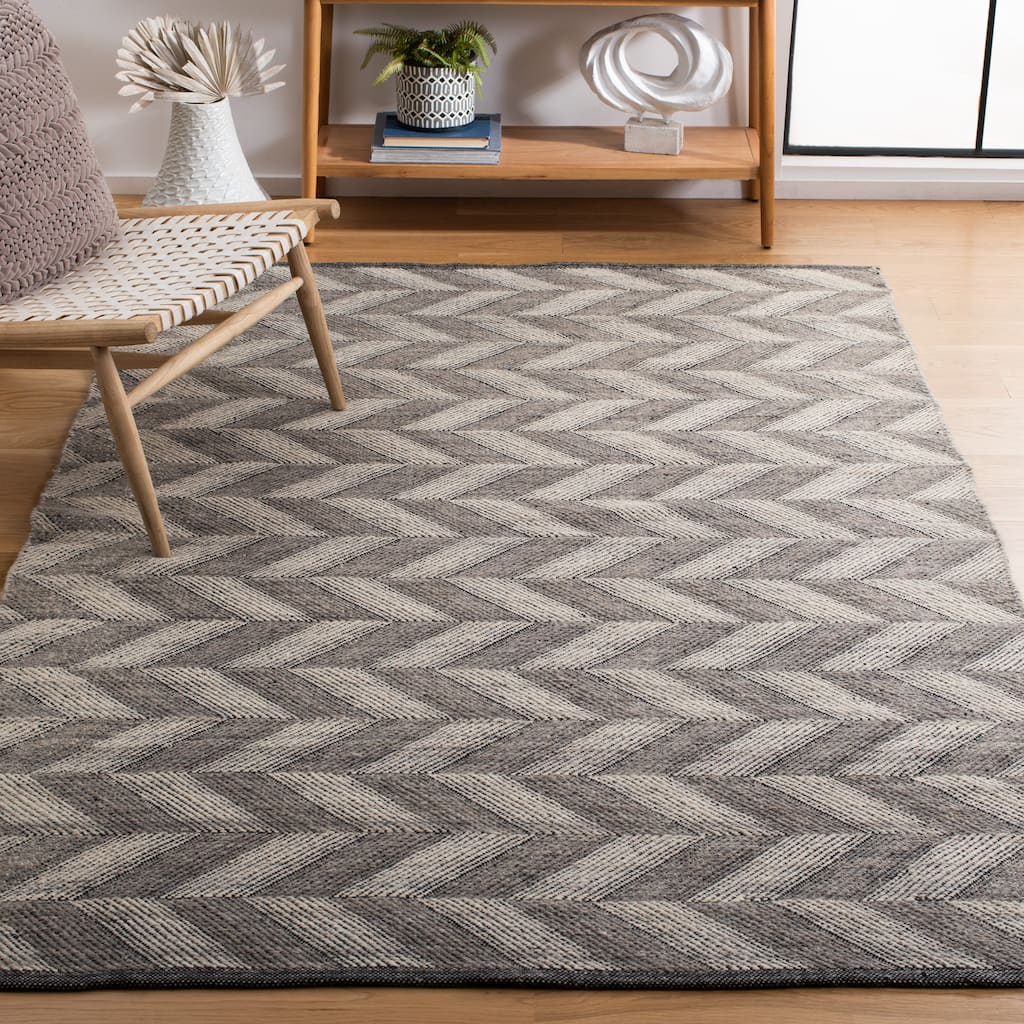 SAFAVIEH Handmade Kilim Shiloh Geometric Wool Rug
