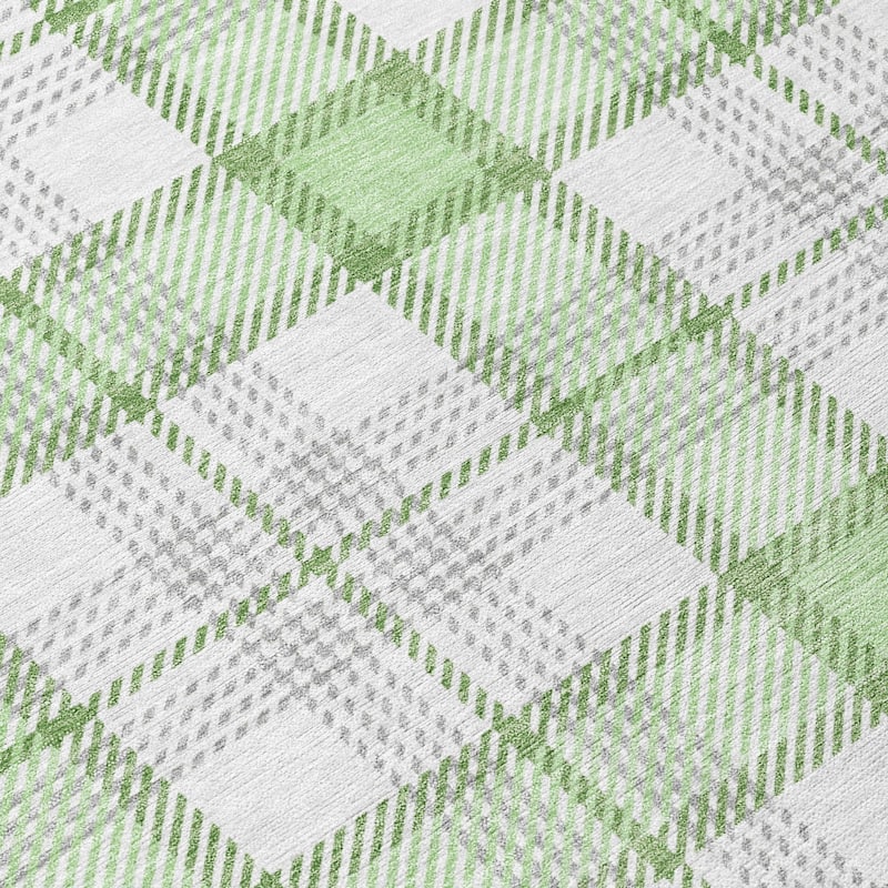 Machine Washable Indoor/ Outdoor Casual Plaid Chantille Rug