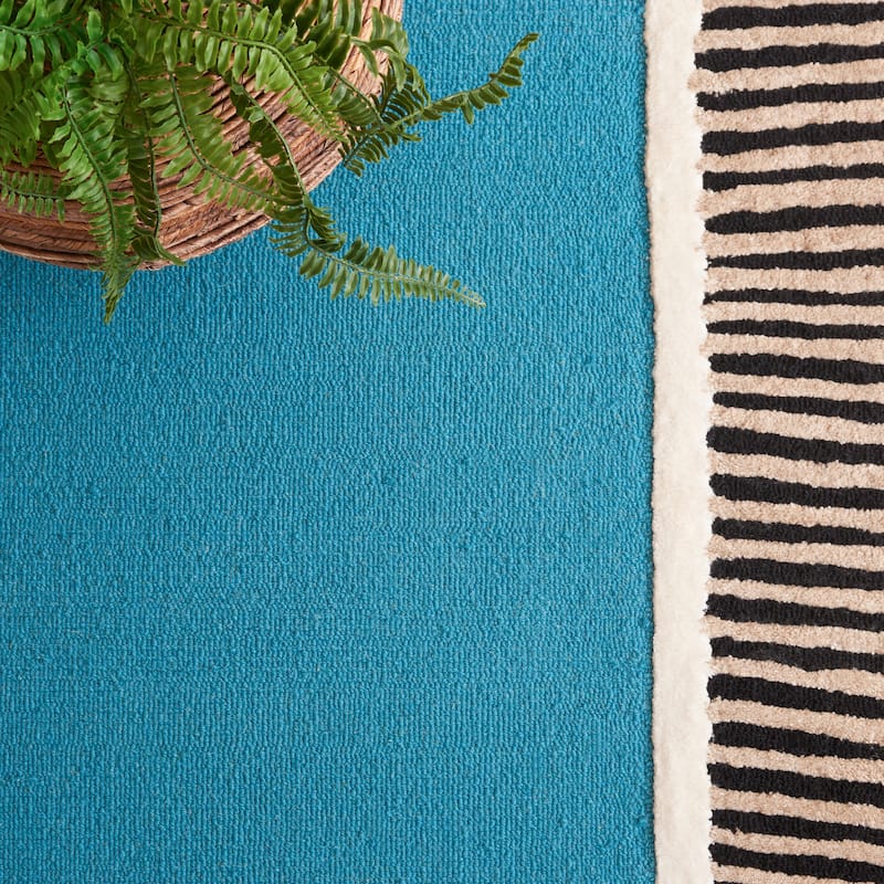 SAFAVIEH Hand-Tufted Fifth Avenue Hermien Mid-Century Modern Wool Rug