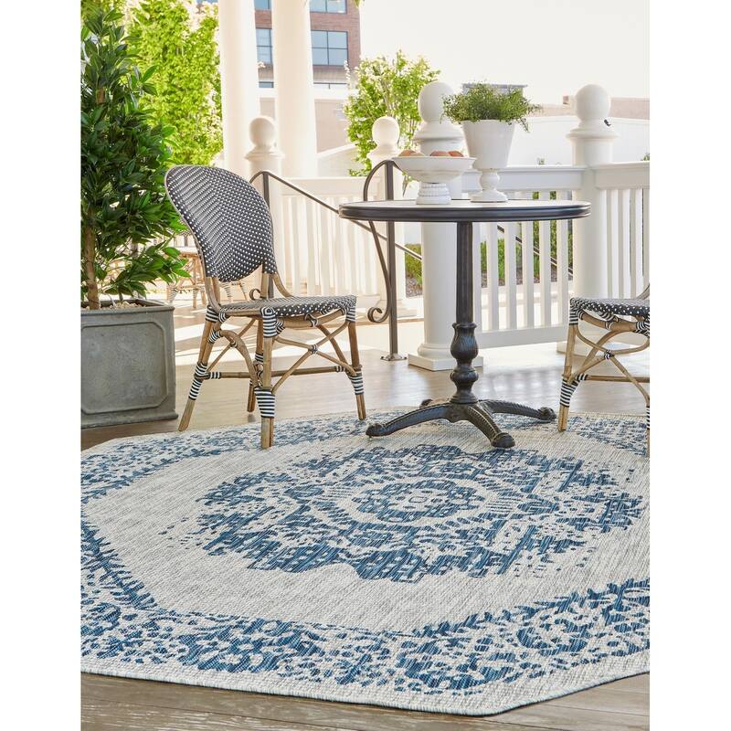 Outdoor Nirie Collection Area Rug