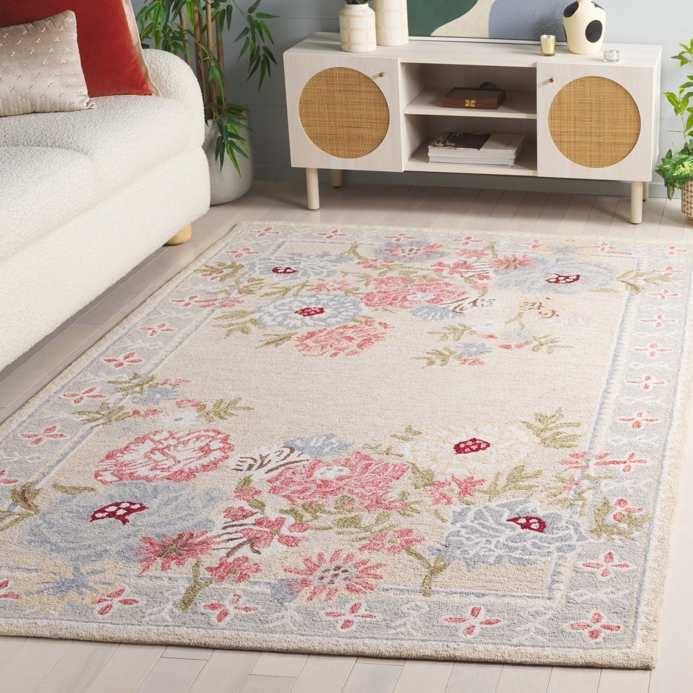 SAFAVIEH Handmade Jardin Pamina Floral Wool Rug