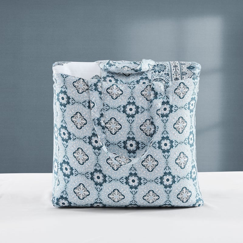 Bebejan Aquamarine Medallion 3 Piece Reversible Quilted Coverlet Set
