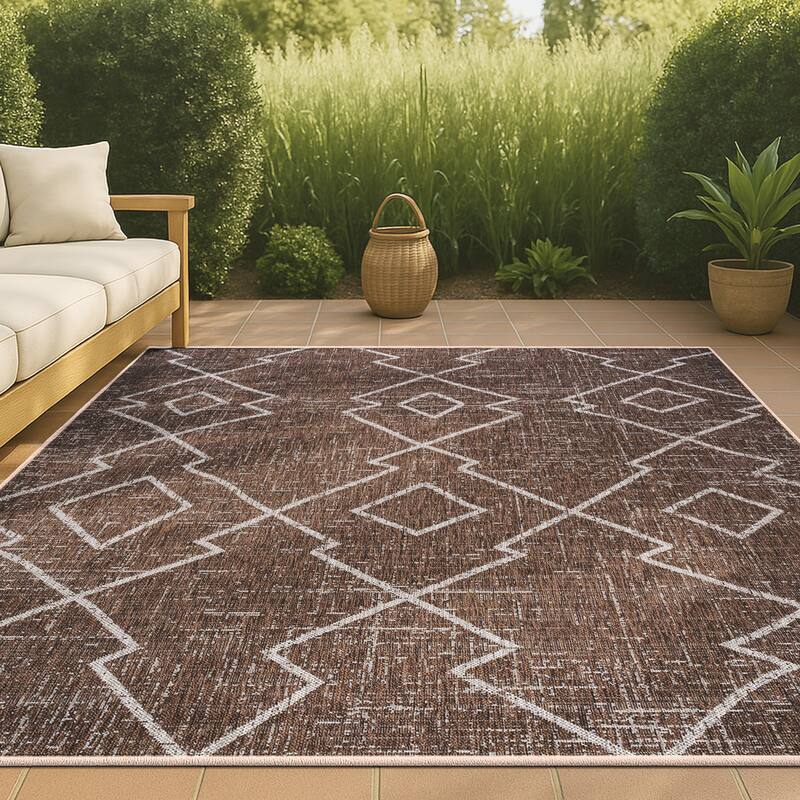 JONATHAN Y Derya Tribal Diamond Trellis Indoor/Outdoor Area Rug