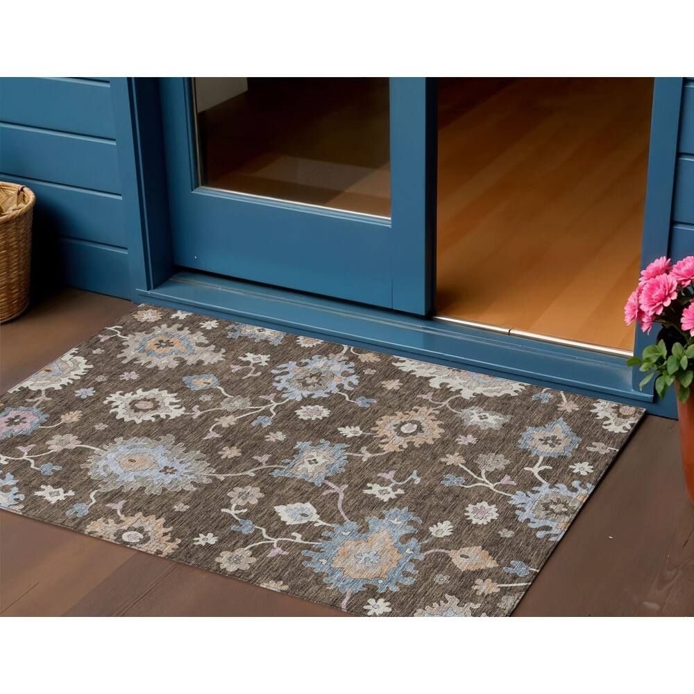 HomeRoots Floral Transitional Rectangle Outdoor Rug