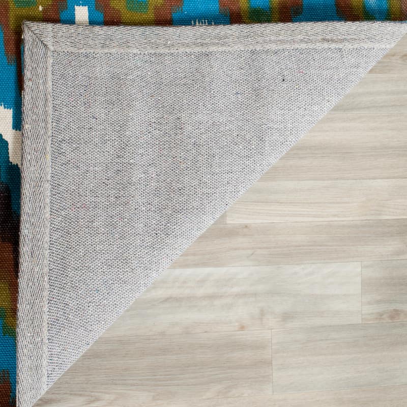 SAFAVIEH Handmade Cedar Brook Sterina Modern Cotton Rug