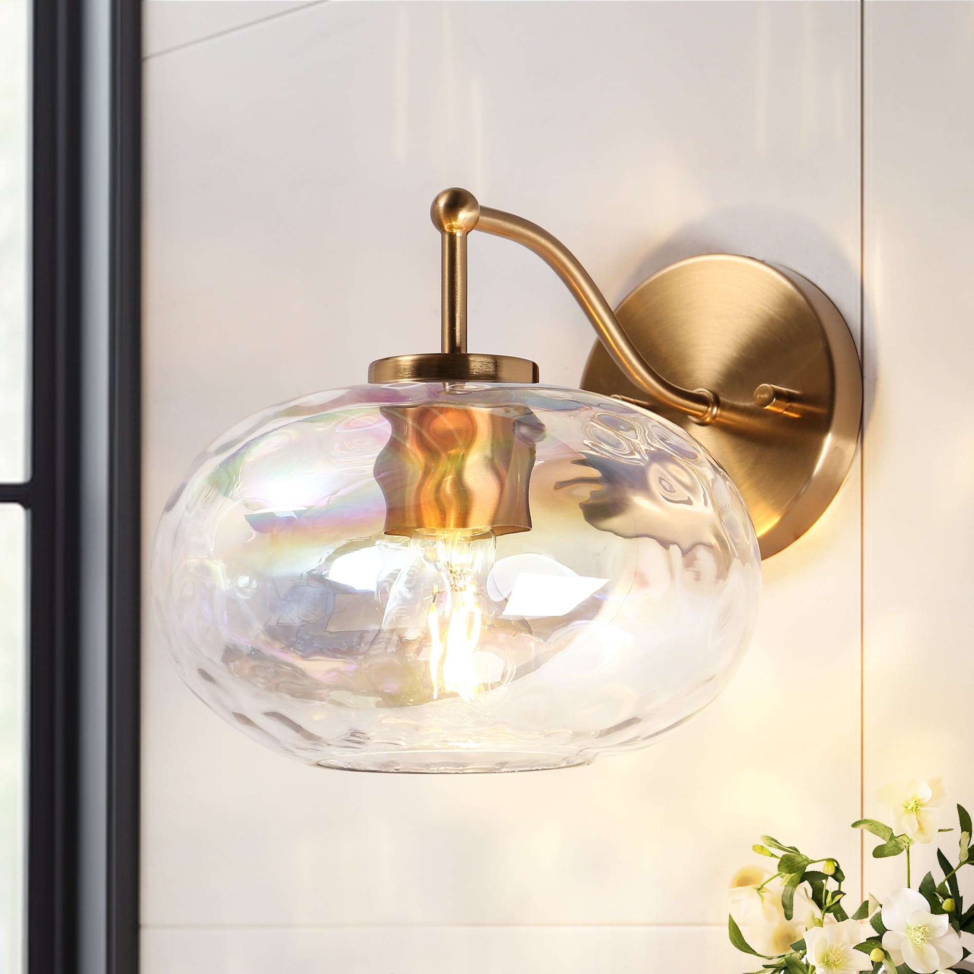 Modern Glam 1-Light Gold Wall Sconce Textured Glass Bathroom Vanity Light - D 8" x H 5.5"