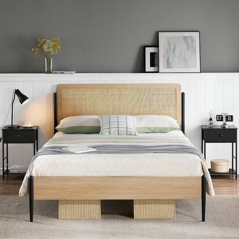 Rattan Platform Bed Frame with Rounded Corner Headboard