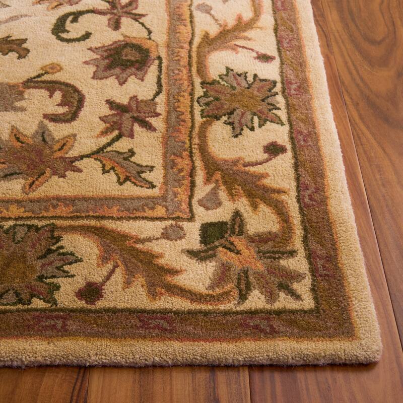 SAFAVIEH Handmade Antiquity Talvikki Traditional Oriental Wool Rug