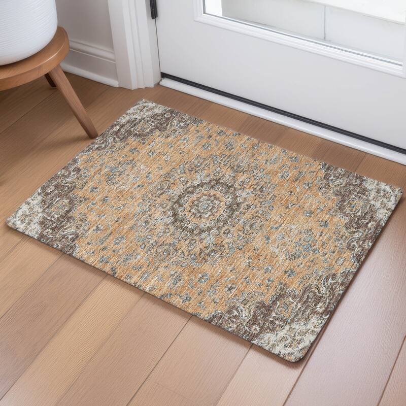 Machine Washable Indoor/ Outdoor Traditional Niko Chantille Rug