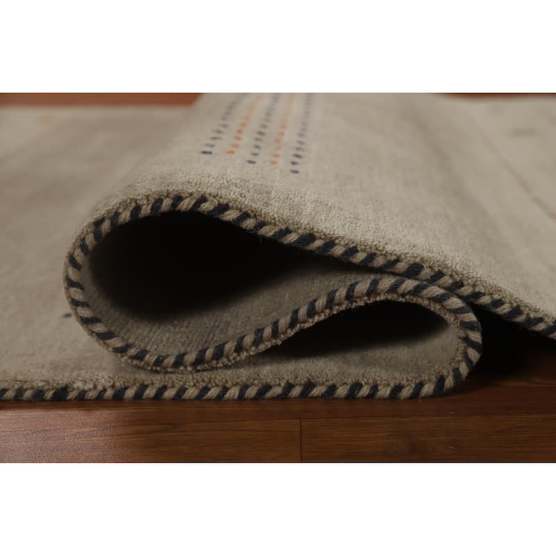 Hand Knotted Oriental 100% Wool Carpet Tribal Animal Pictorial Beige & Ivories Gabbeh Area Rug - 6' 5'' X 4' 7''