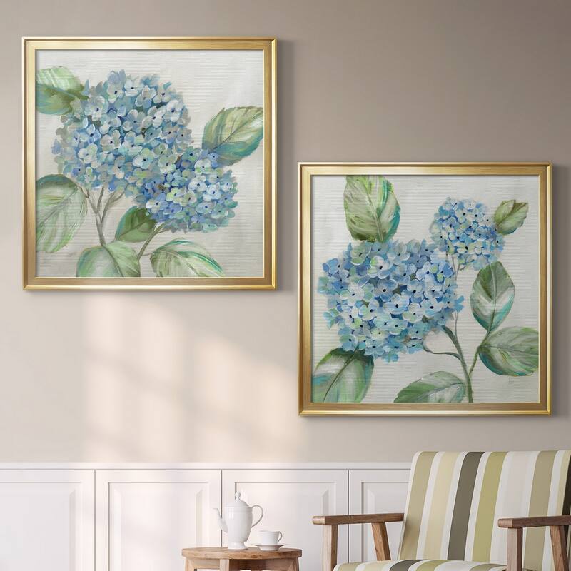 Hydrangea Beauty I Premium Framed Canvas - Ready to Hang