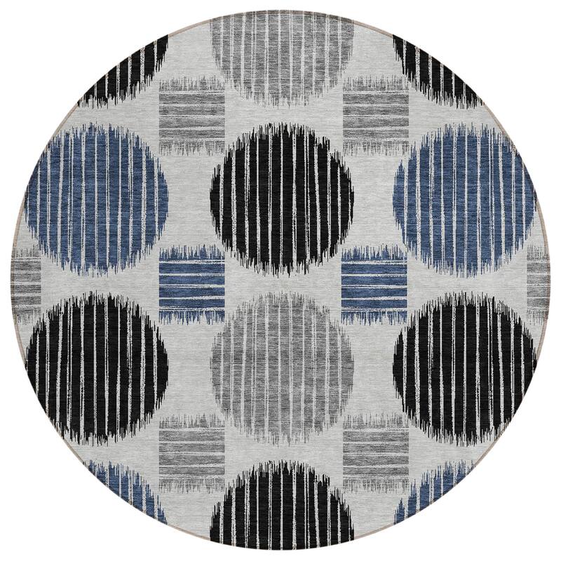 Machine Washable Indoor/ Outdoor Chantille Contemporary Dotty Rug