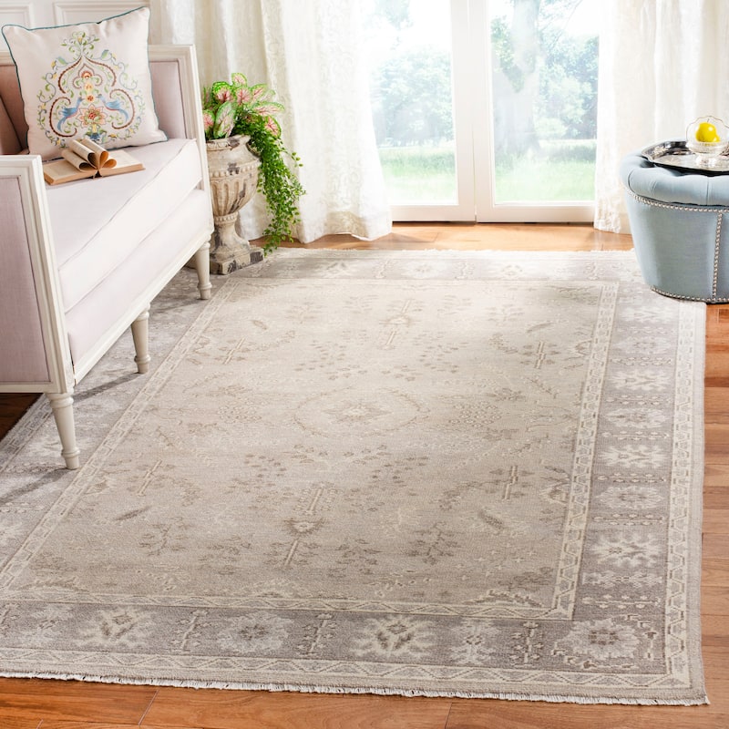 SAFAVIEH Couture Hand-knotted Oushak Liva Traditional Oriental Wool Rug