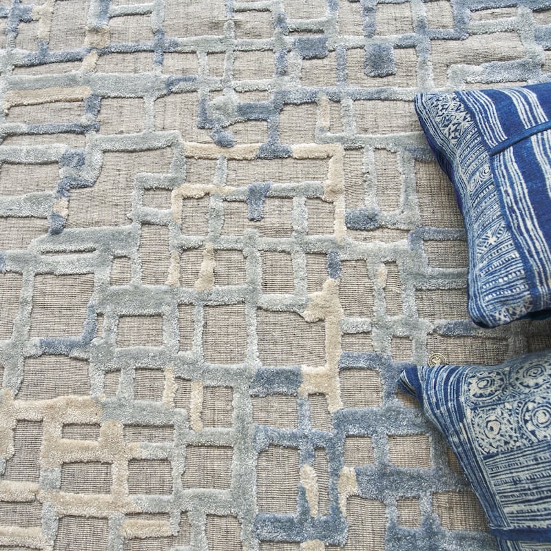 EXQUISITE RUGS Vista Hand-loomed Wool/Bamboo Silk Grey/Blue Area Rug.