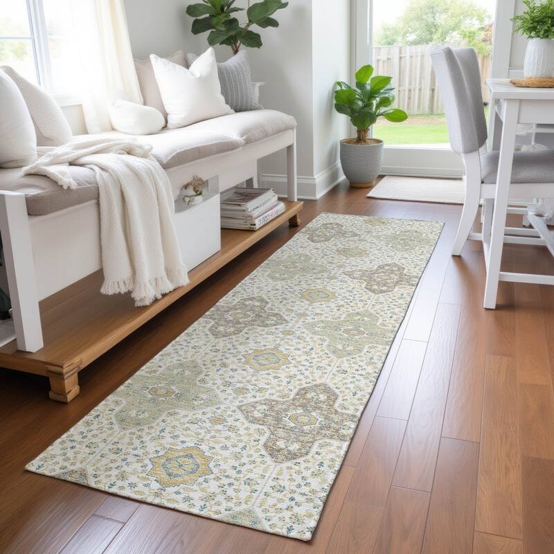 Machine Washable Indoor/ Outdoor Traditional Columbus Chantille Rug