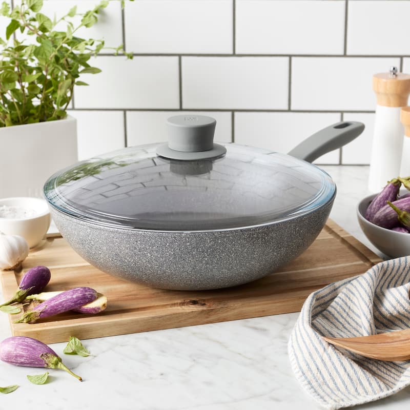 ZWILLING Parma Plus 11-inch Aluminum Nonstick Wok with Lid - Grey