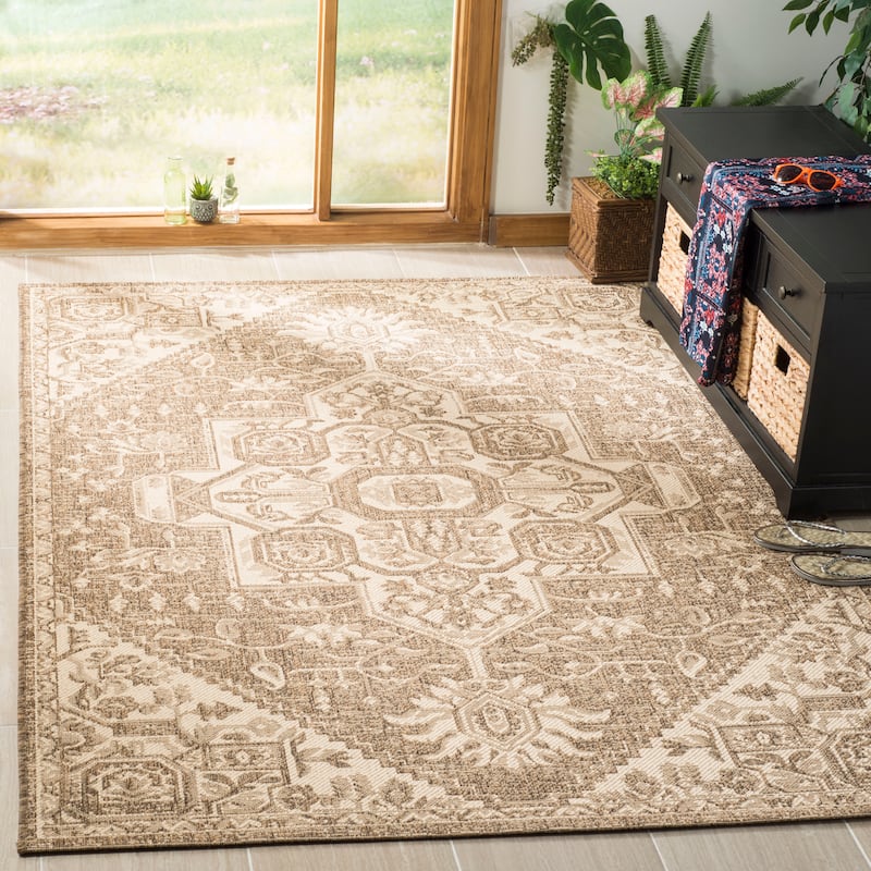 SAFAVIEH Linden Ludmyla Indoor/ Outdoor Waterproof Patio Backyard Rug - 4' x 6' - Cream/Beige
