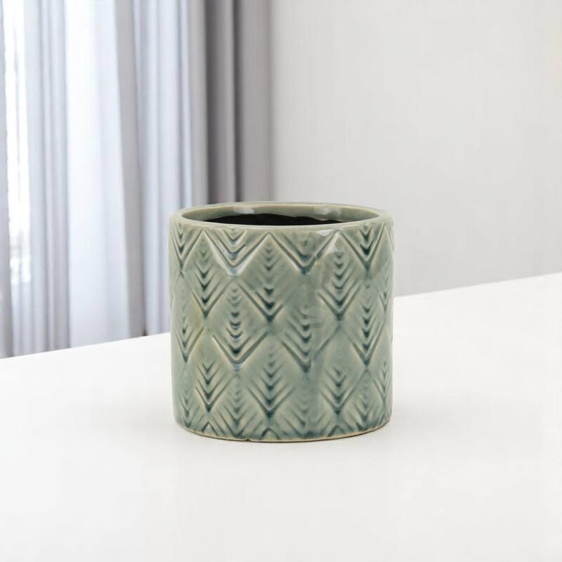 HomeRoots Green Ceramic 33 Ounce Geometric Round Distressed Pot Planter - 5.50 in. x 5.25 in. x 5.50 in. - Green - 5.50 in. x 5.25 in. x 5.50 in.