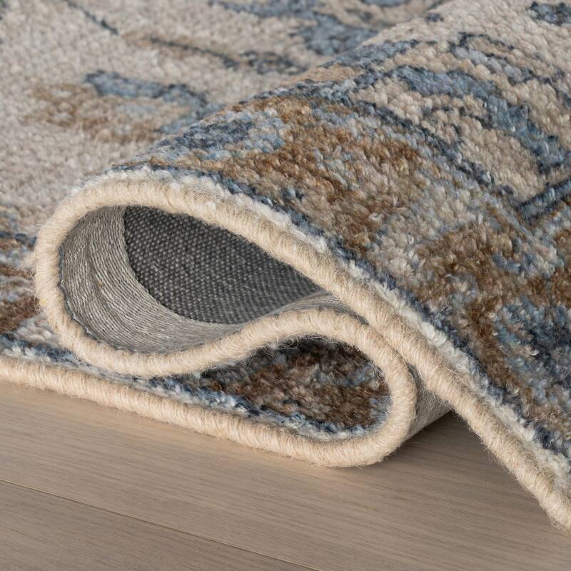 Nuloom Tynessa Hand Loomed Wool Area Rug