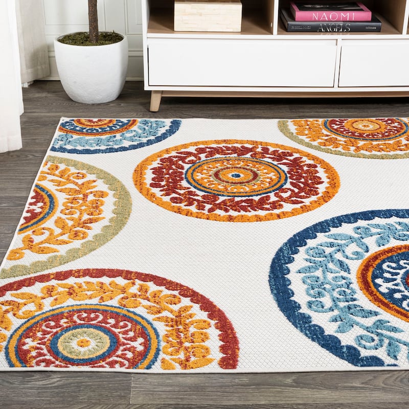 JONATHAN Y Gallia Medallion High-Low Indoor/Outdoor Area Rug