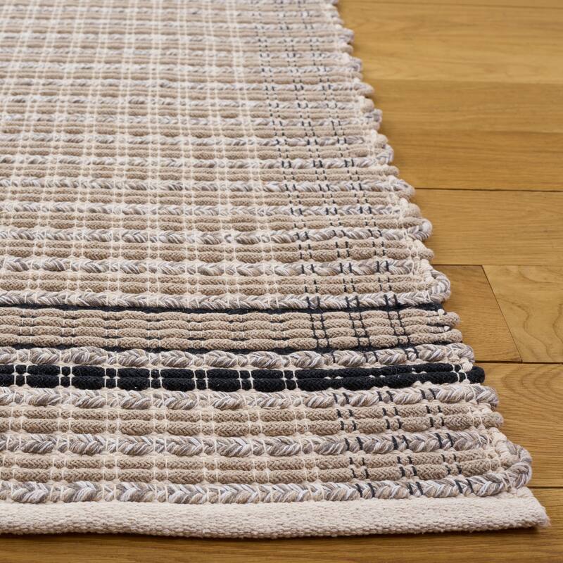 SAFAVIEH Handmade Braided Fukuju Cotton Rug