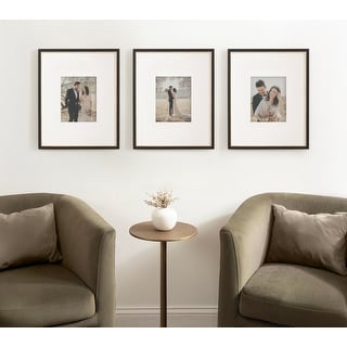 Kate and Laurel Wilbanks Picture Frame Set