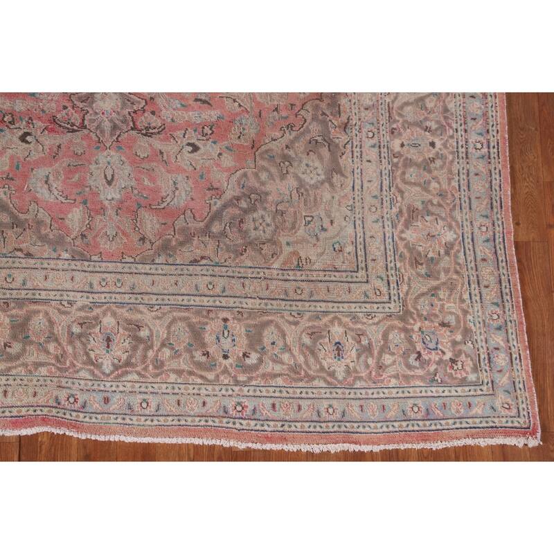 Traditional Mashad Persian Vintage Area Rug Hand-Knotted Wool Carpet - 6'4"x 9'7"