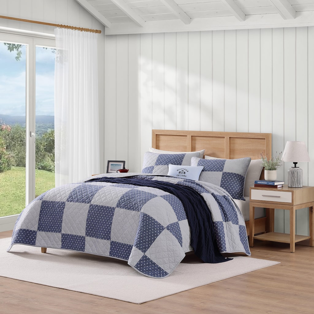 Tommy Hilfiger Ithaca Stargaze Patchwork Blue Cotton Reversible Quilt Set